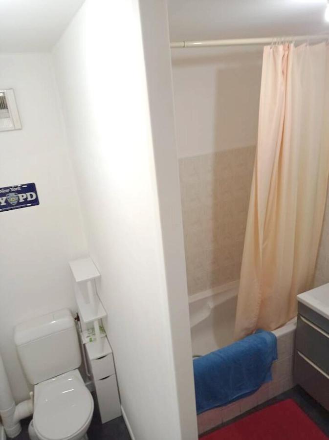 Studio Charmant A Clermont Ferrand 31 M² Parking Inclus Exterior photo